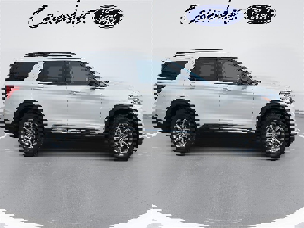 New 2025 Ford Explorer Active w/ Active Comfort Package image 4
