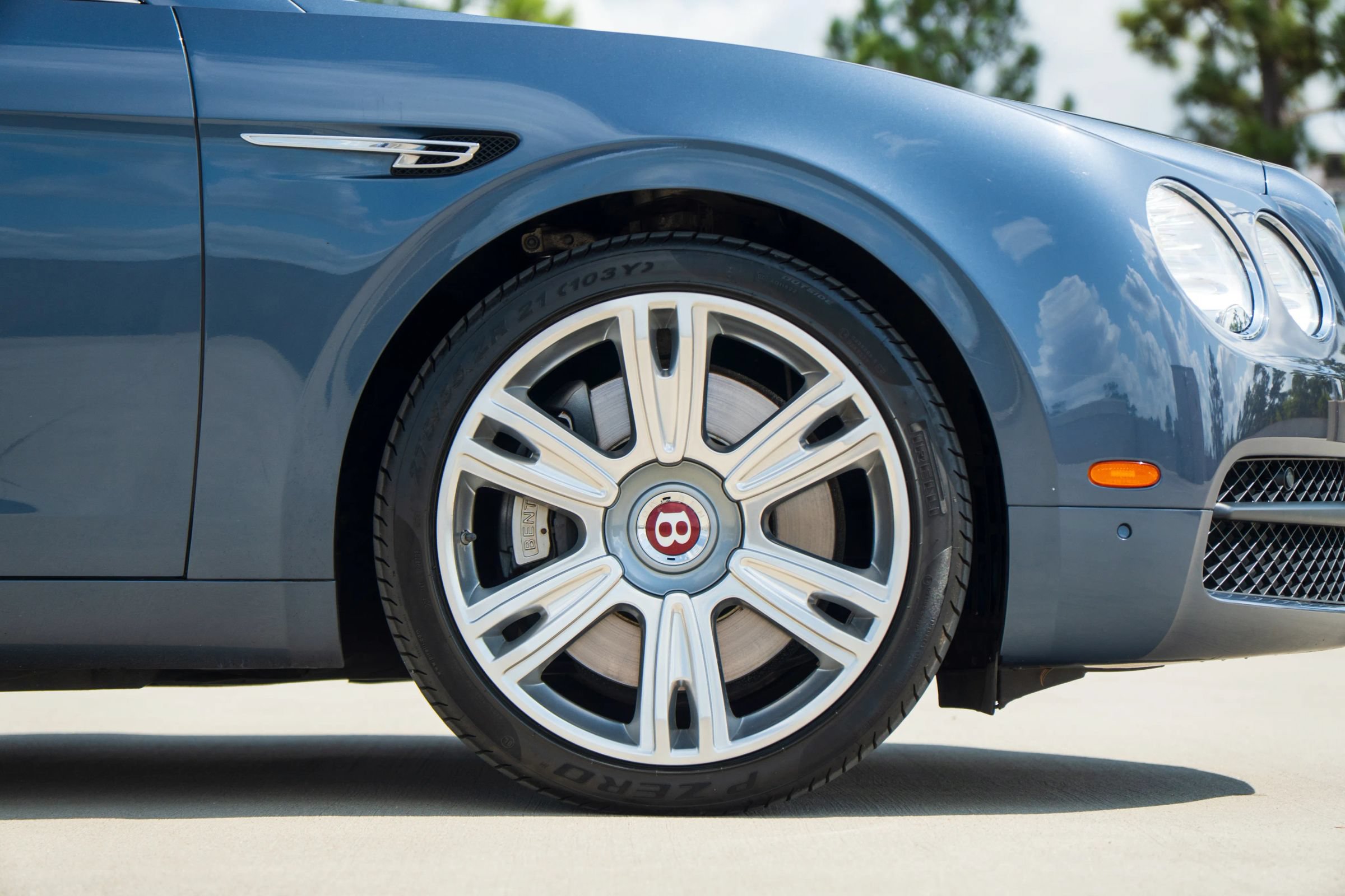 Used 2015 Bentley Flying Spur V8 AWD/4WD image 18