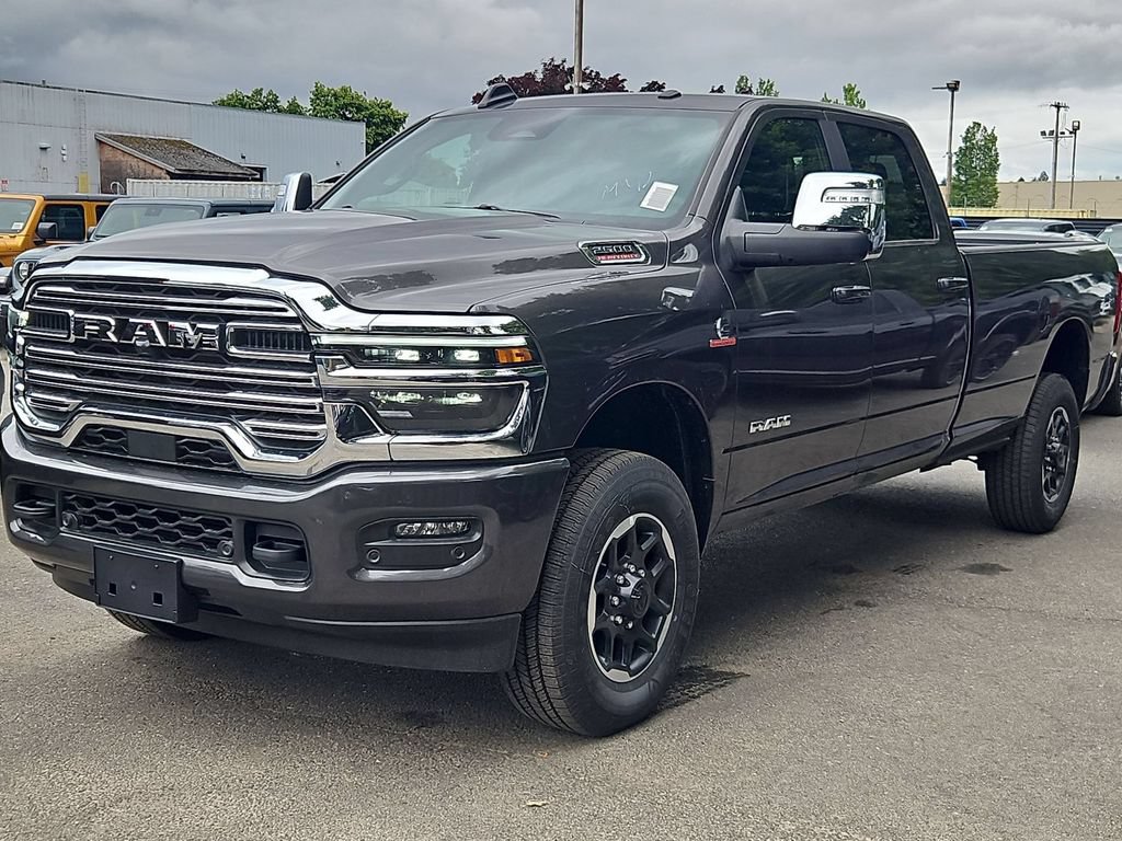 New 2026 RAM 2500 Laramie AWD/4WD image 3