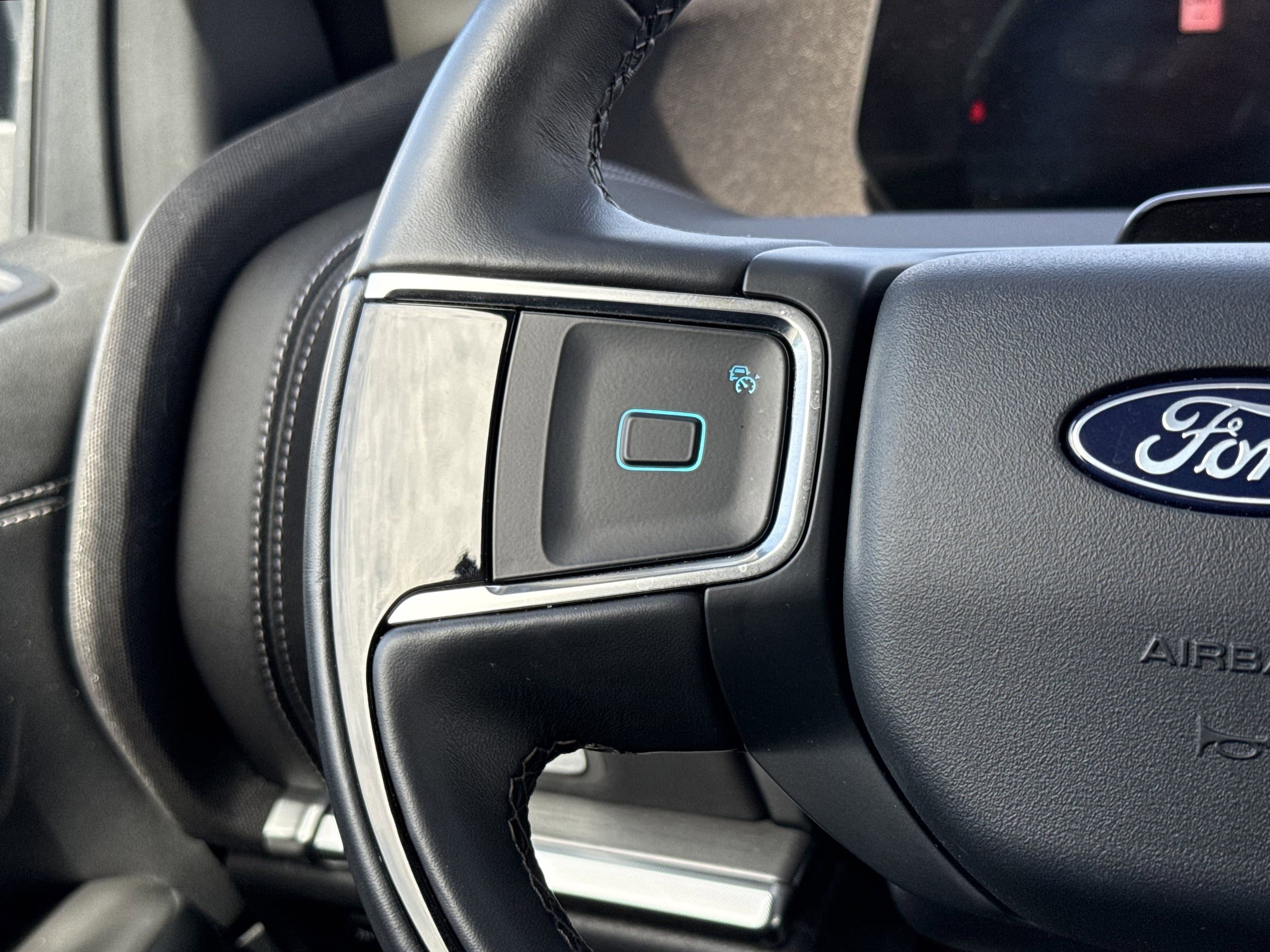 Used 2025 Ford Expedition Max Platinum AWD/4WD image 17