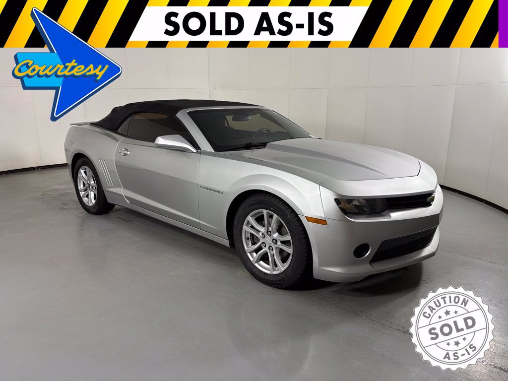 Used 2015 Chevrolet Camaro LT RWD image 1