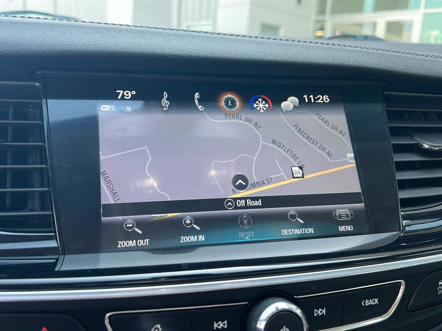 Used 2018 Buick Regal Essence w/ Driver Confidence Package #1 image 26