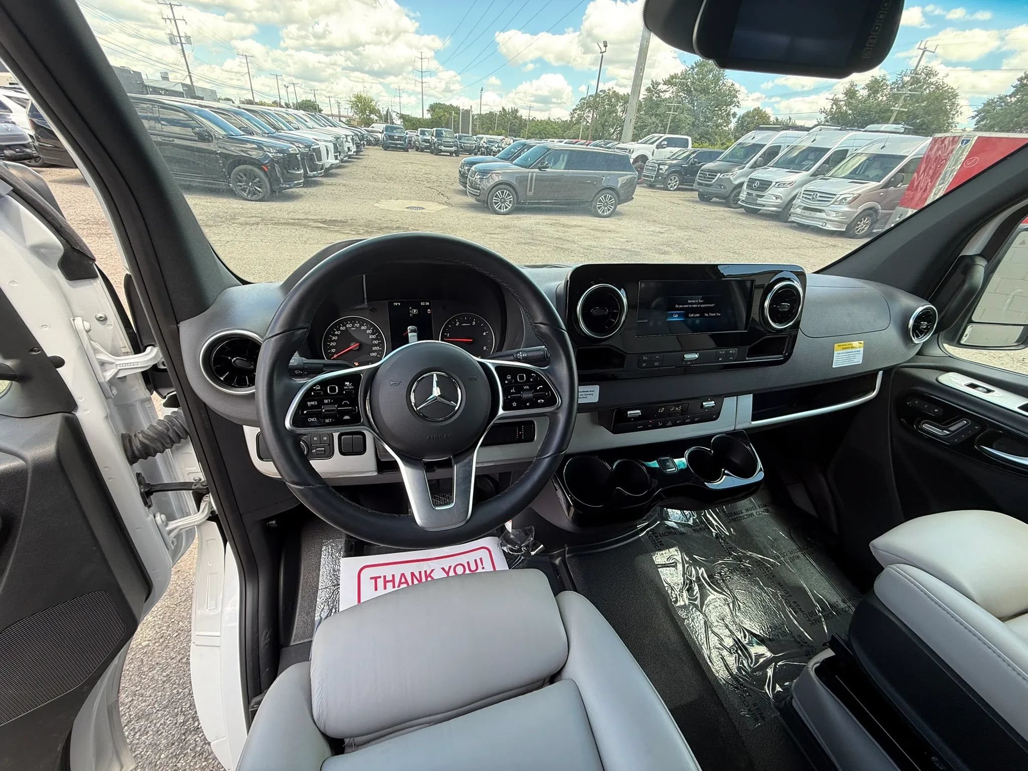 Used 2022 Mercedes-Benz Sprinter 3500 w/ Parking Package image 19