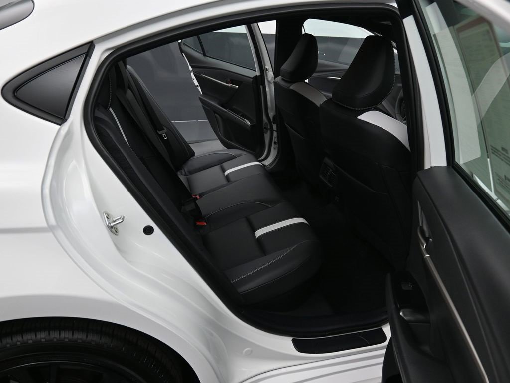 Certified 2025 Toyota Camry SE image 30