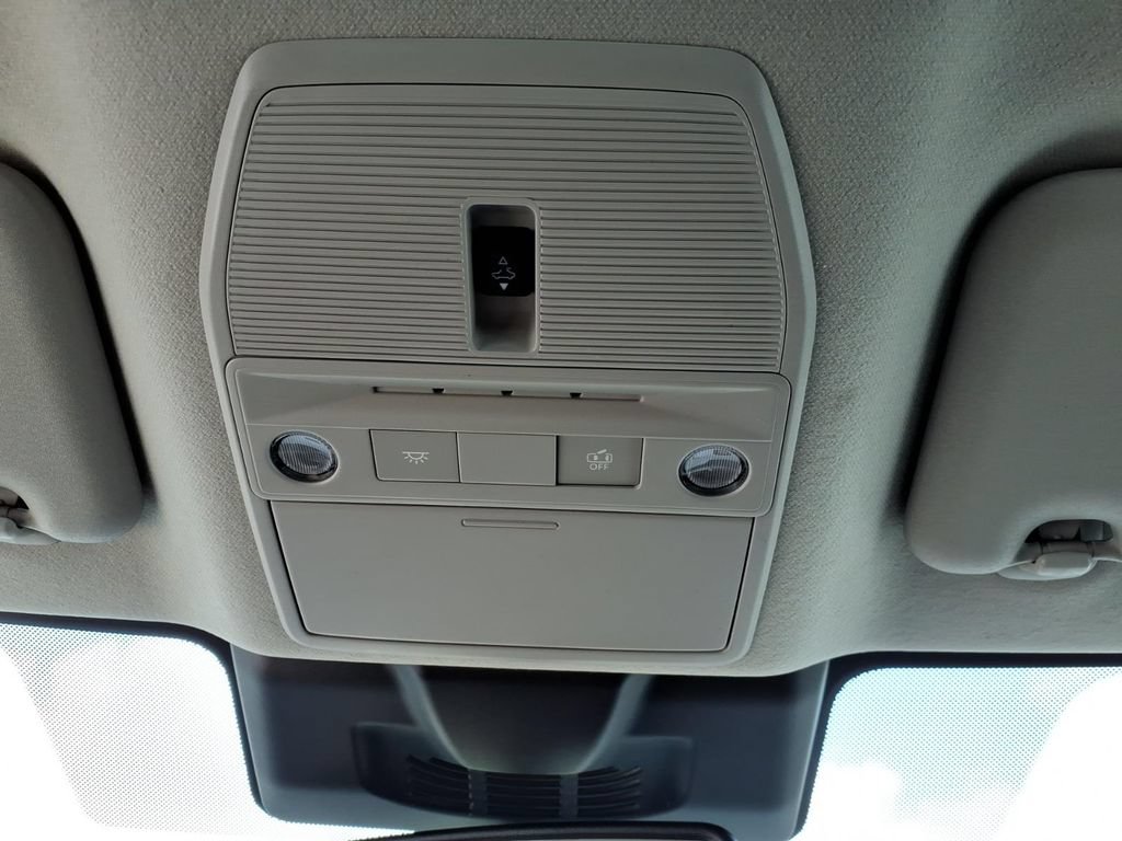New 2026 Nissan Sentra SV w/ SV Convenience Package FWD image 24