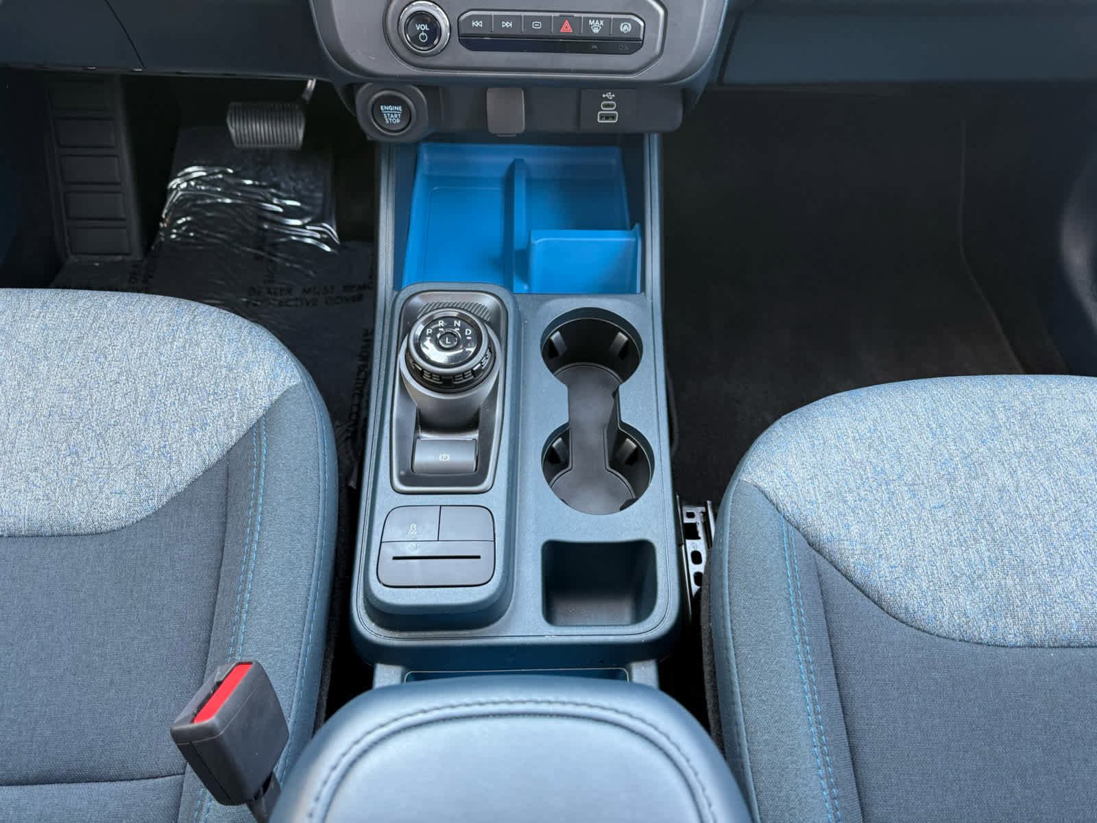 New 2025 Ford Maverick XLT image 9