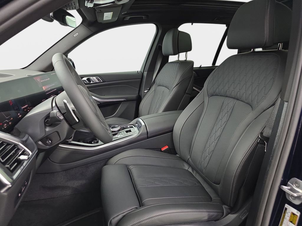 New 2026 BMW X5 xDrive50e w/ Executive Package image 15