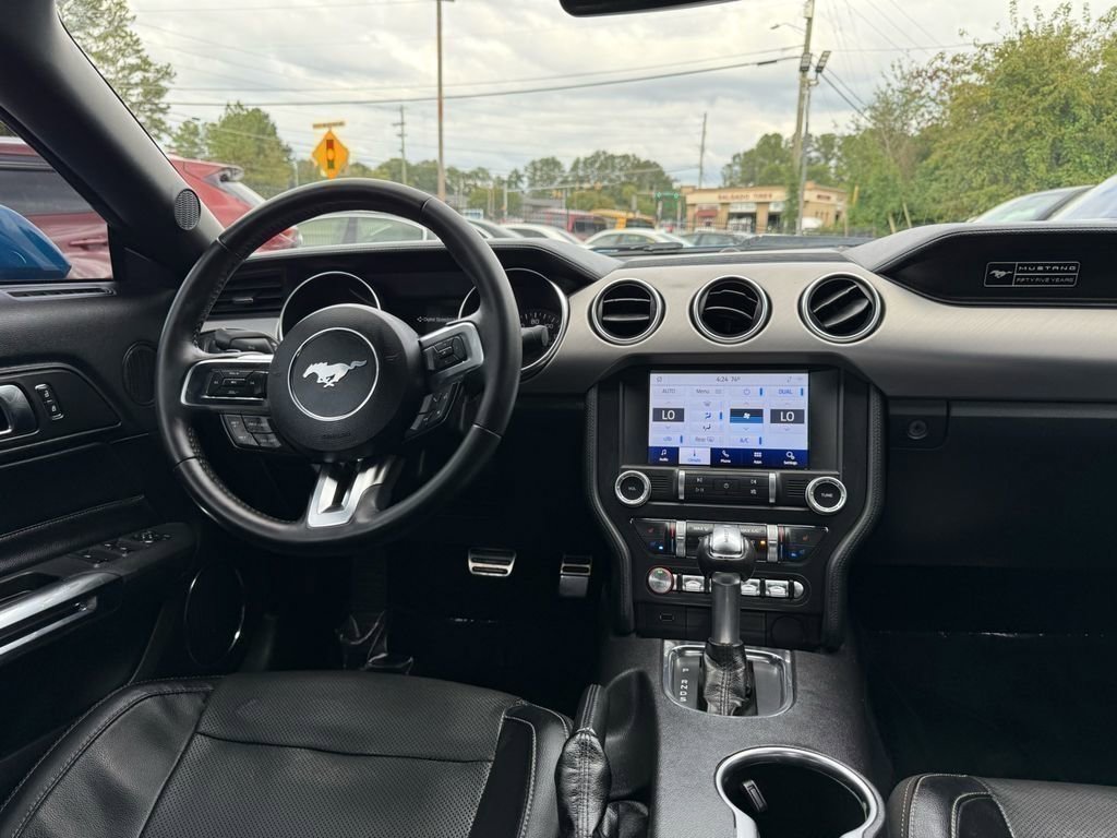 Used 2020 Ford Mustang Premium image 22