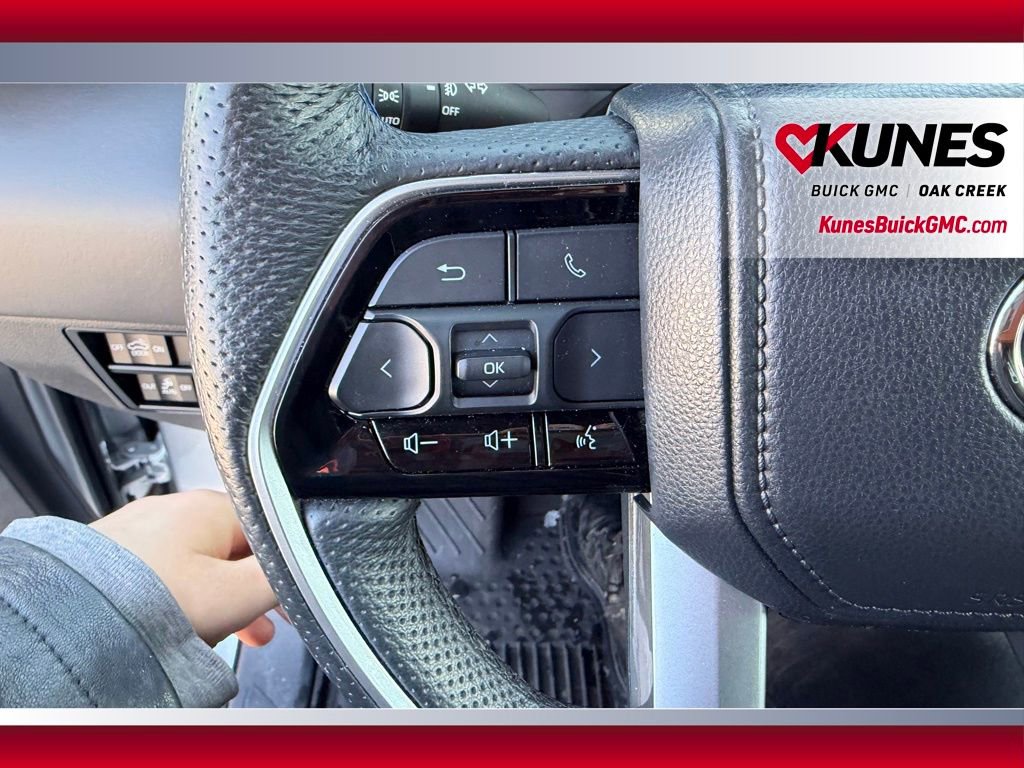 Used 2023 Toyota Tundra Platinum image 9