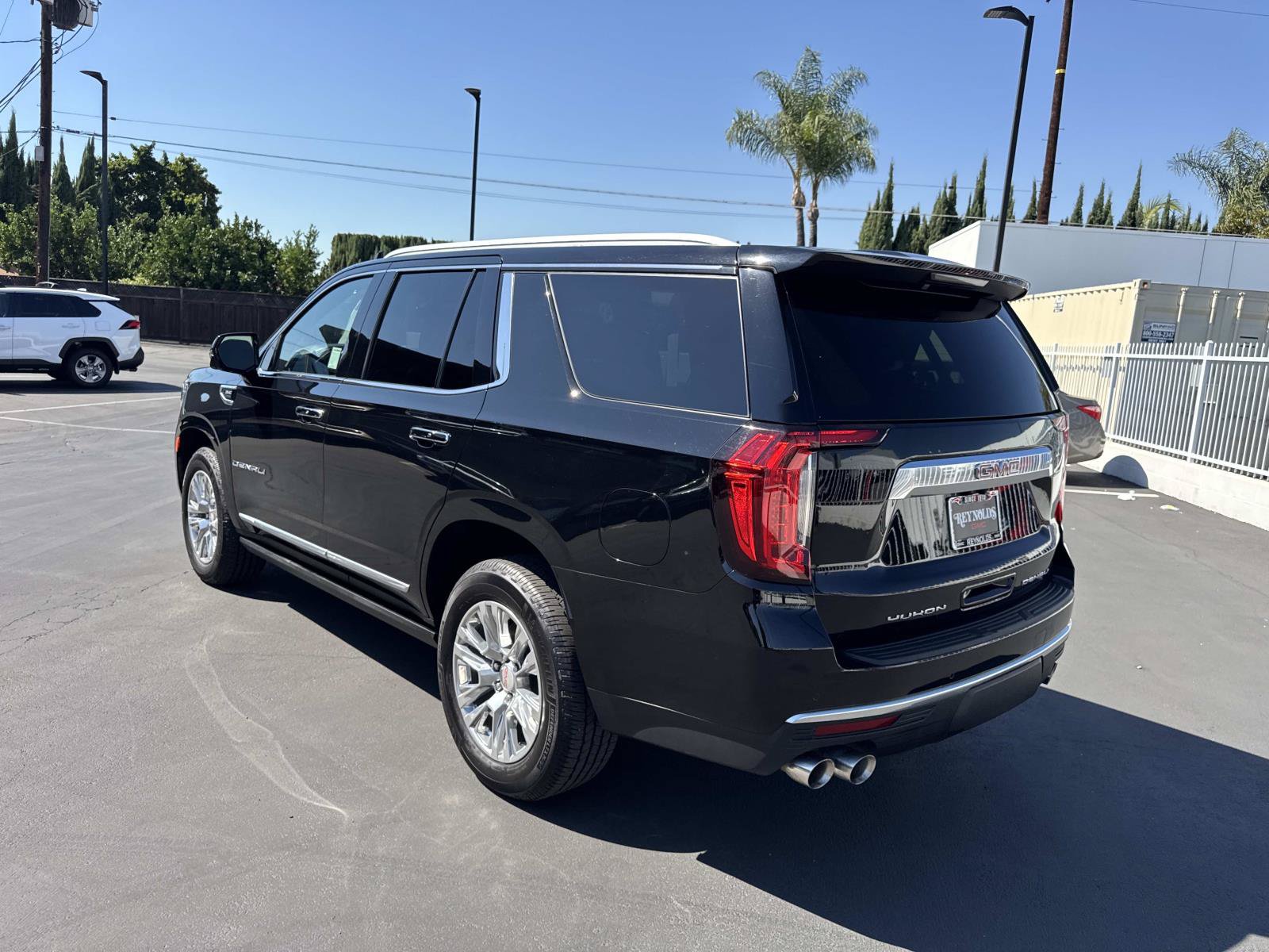 Used 2022 GMC Yukon Denali AWD/4WD image 7