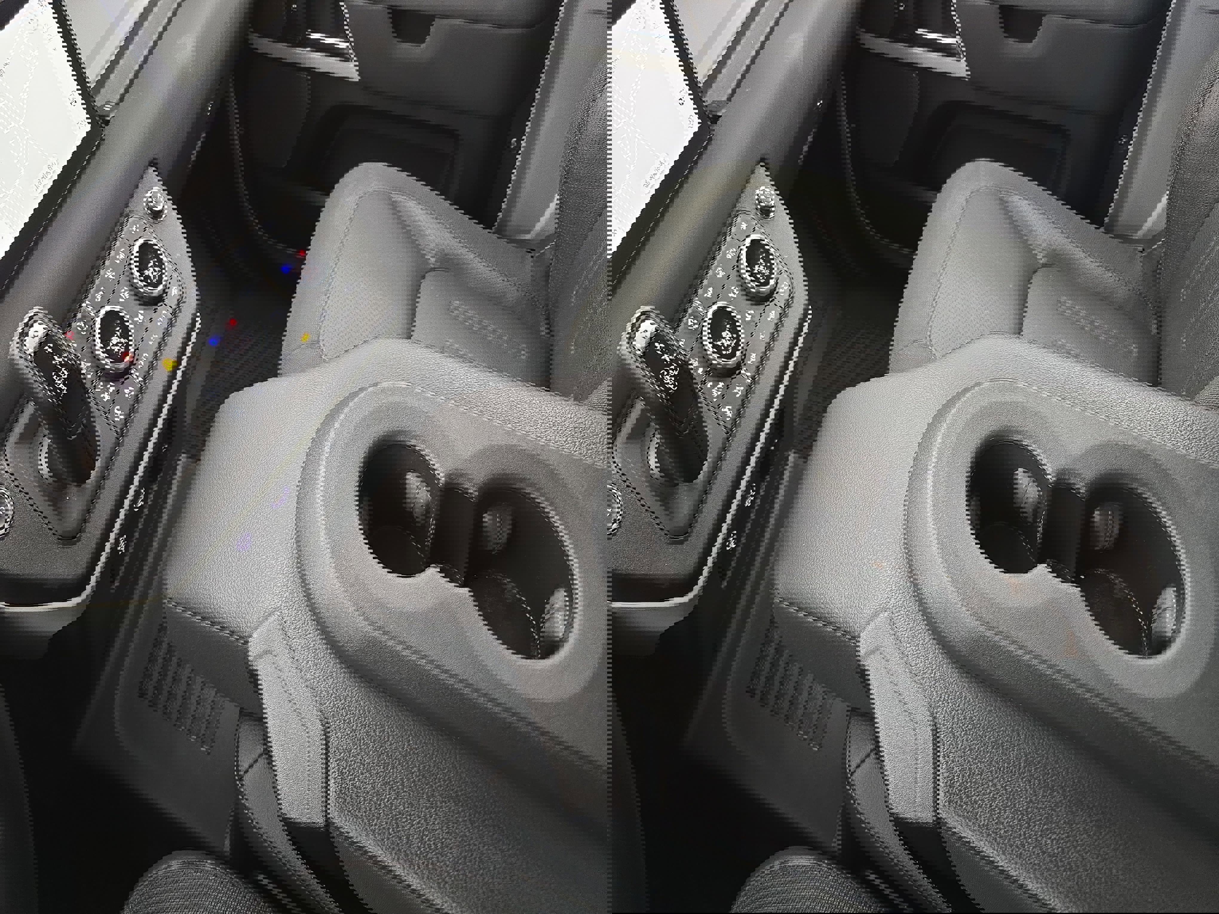 Certified 2021 Land Rover Defender 90 First Edition image 24