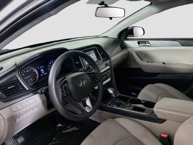 Used 2018 Hyundai Sonata SE FWD image 21