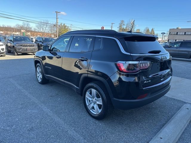 Certified 2022 Jeep Compass Latitude image 3