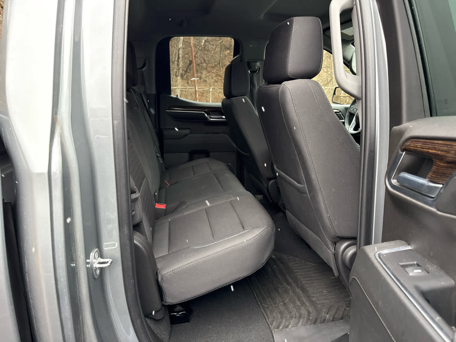 Used 2024 GMC Sierra 1500 Elevation image 21