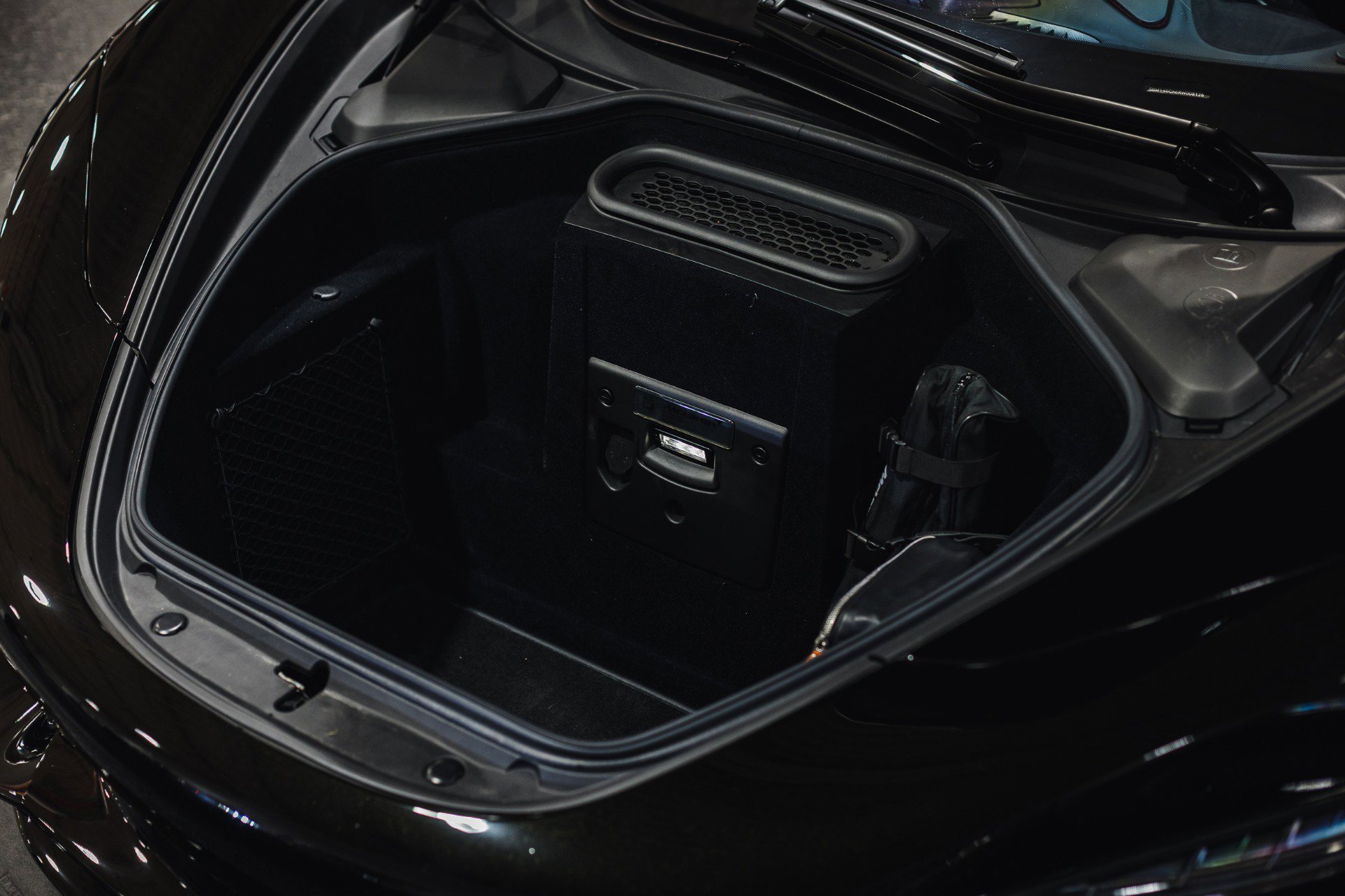 Used 2024 McLaren 750S Spider RWD image 33