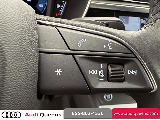 Certified 2025 Audi Q3 2.0T Premium Plus w/ Premium Plus Package image 31