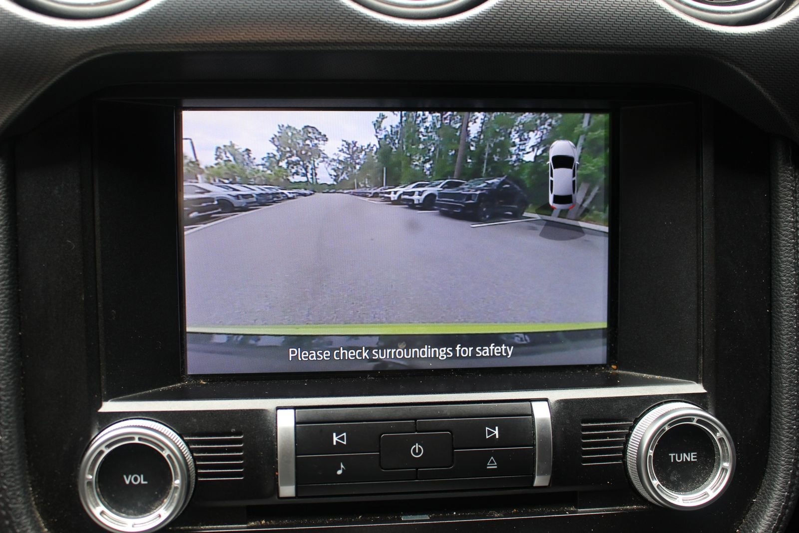 Used 2020 Ford Mustang Premium w/ Equipment Group 201A RWD image 27