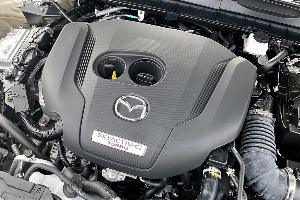 Used 2025 MAZDA CX-50 Meridian Edition image 34