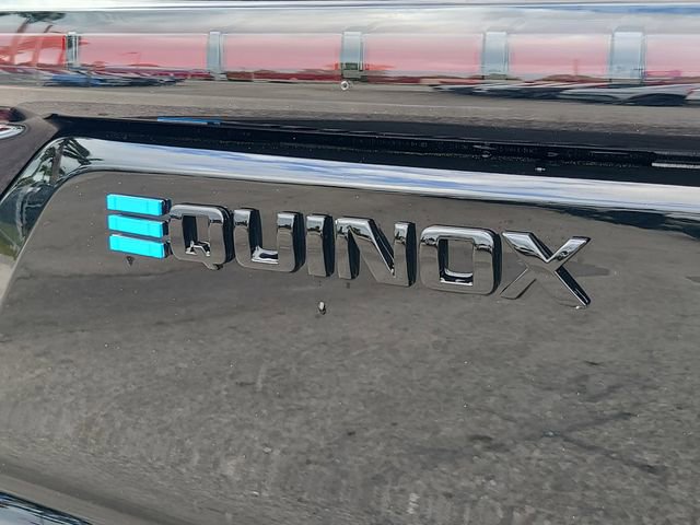 New 2026 Chevrolet Equinox EV LT image 9