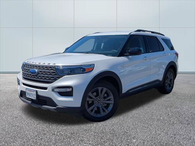 Certified 2023 Ford Explorer XLT w/ Equipment Group 202A RWD image 1