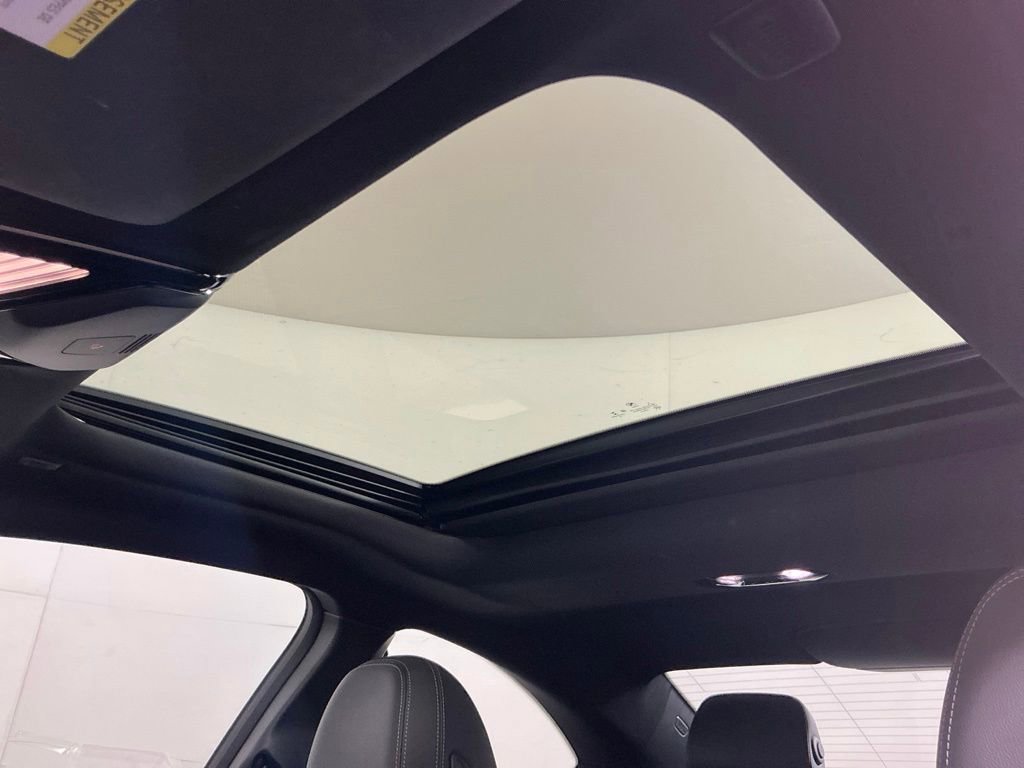 Certified 2022 BMW 230i Coupe w/ Convenience Package RWD image 21