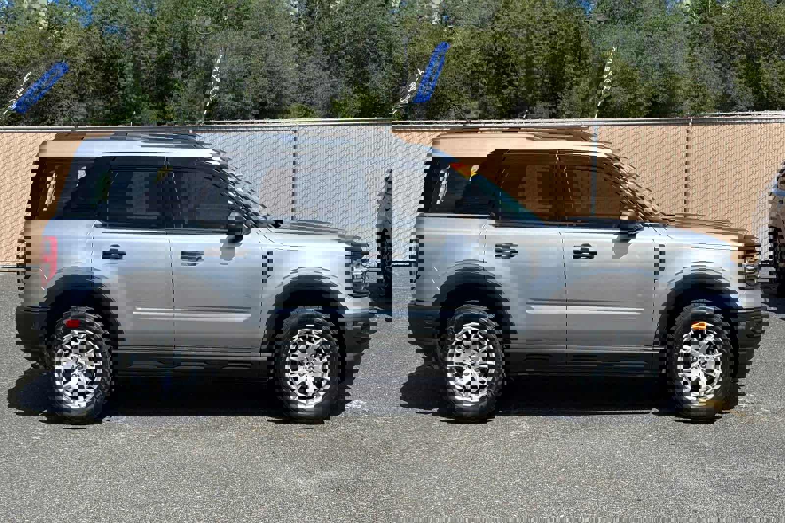 Used 2021 Ford Bronco Sport image 2