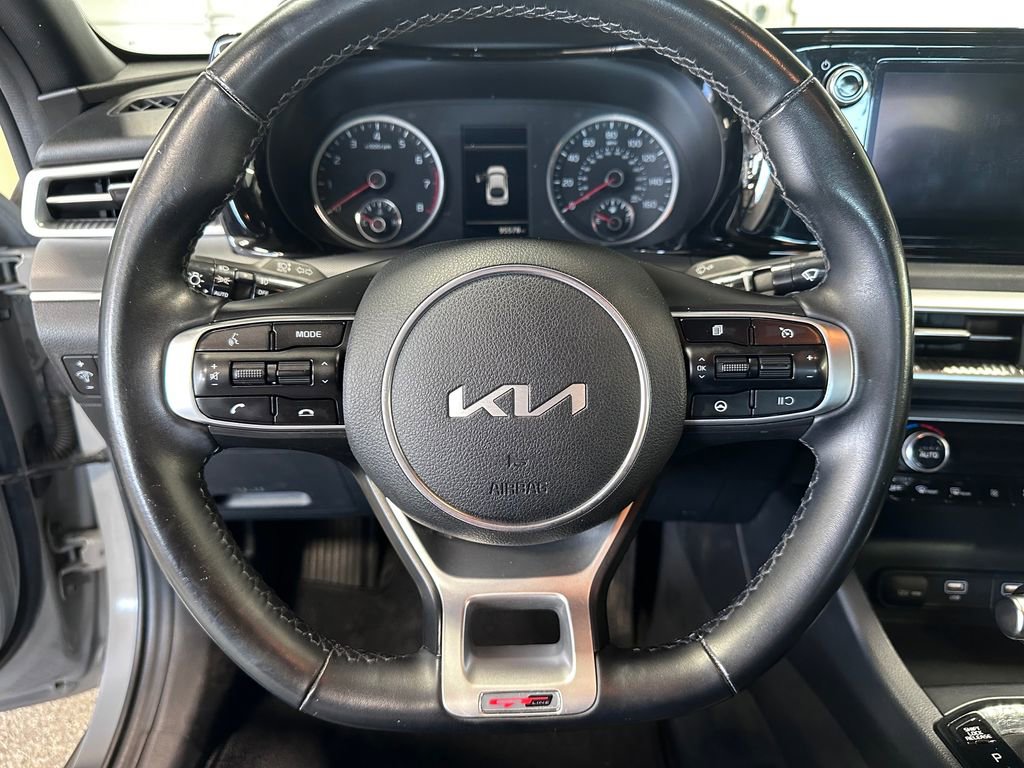 Used 2022 Kia K5 GT-Line FWD image 15