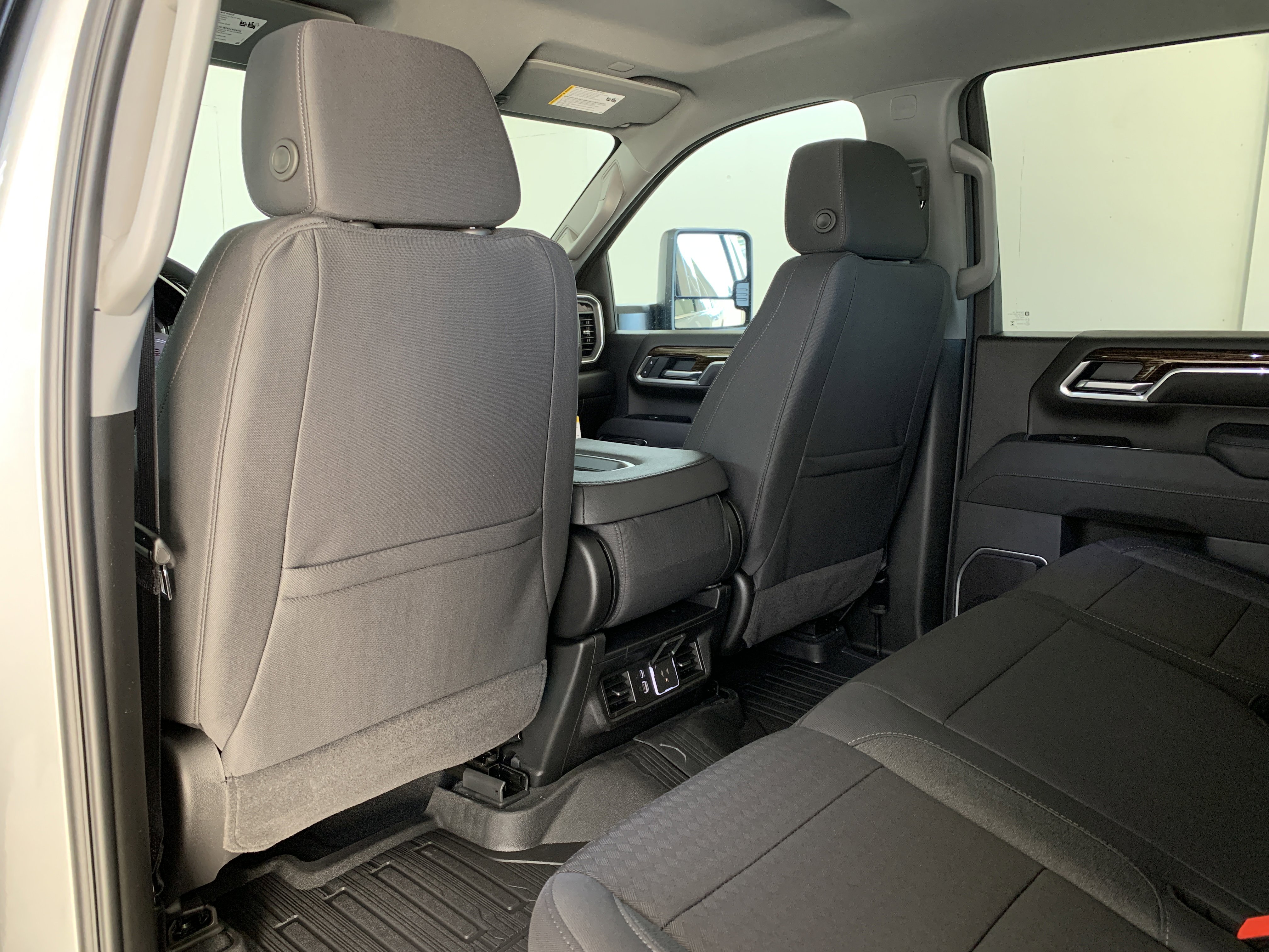 New 2026 GMC Sierra 2500 SLE image 44