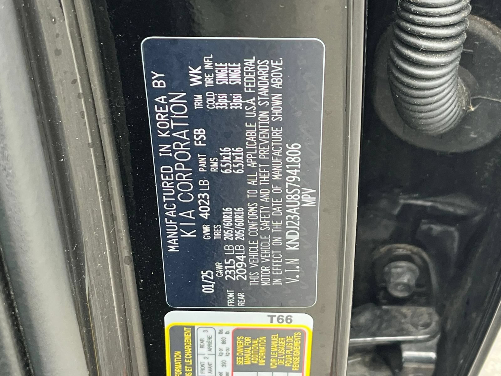 Used 2025 Kia Soul LX w/ LX Technology Package FWD image 26