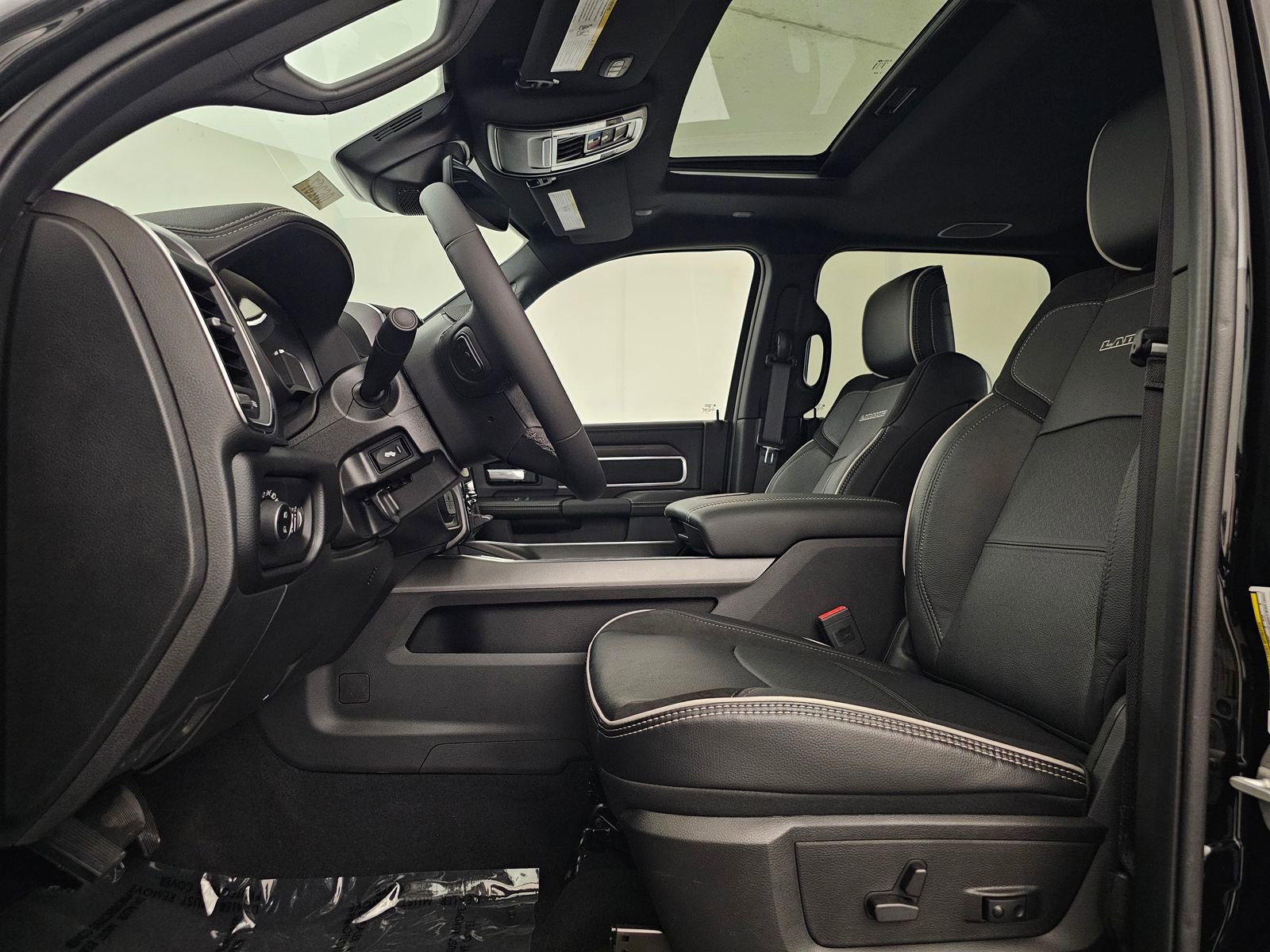 New 2026 RAM 2500 Laramie w/ Sport Appearance Package image 15