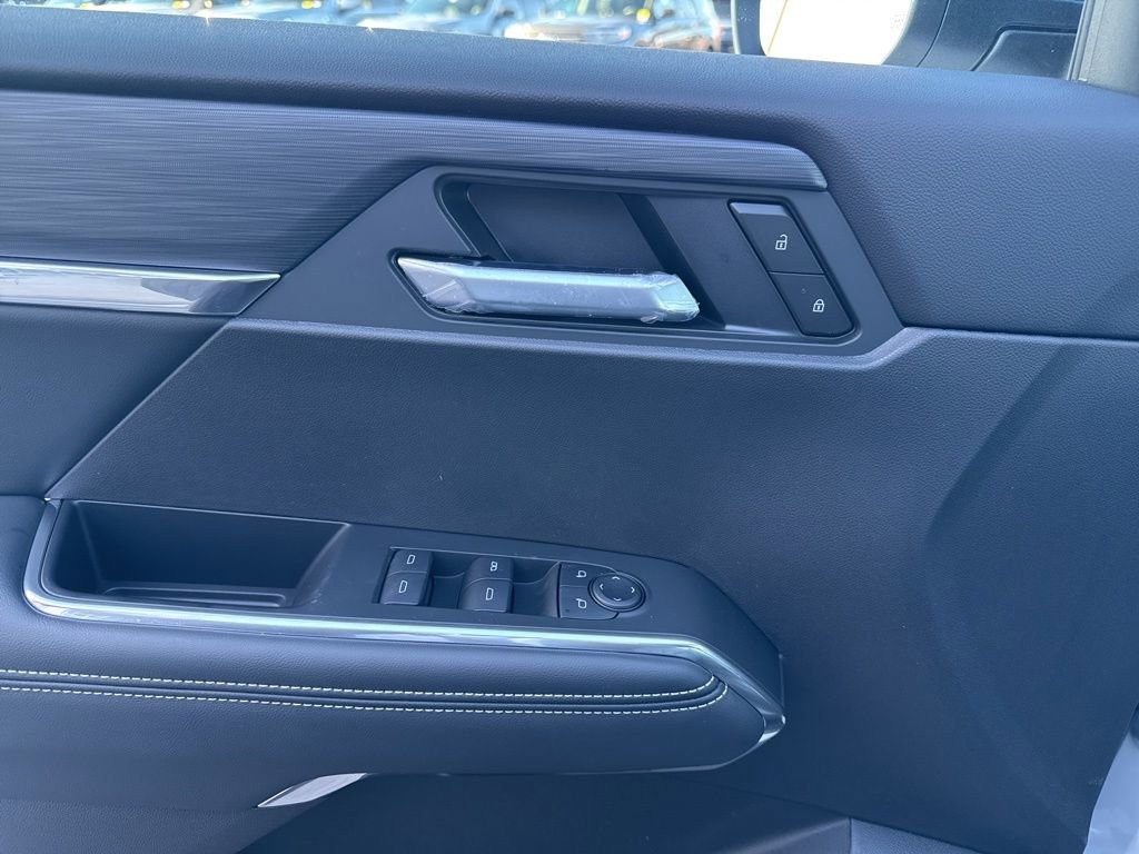 New 2026 GMC Acadia Elevation w/ Black Edition image 13