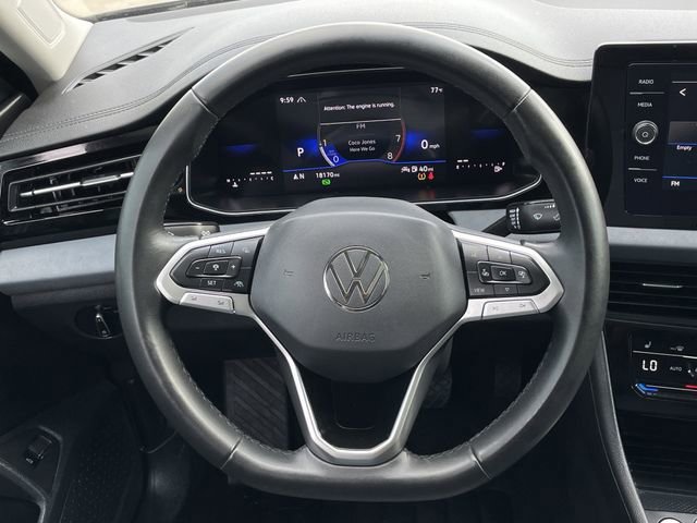 Used 2026 Volkswagen Jetta SE FWD image 12