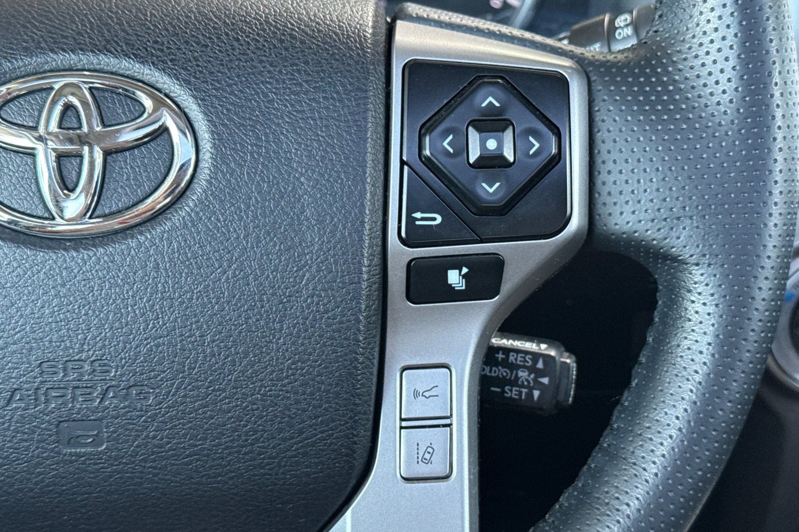 Certified 2023 Toyota 4Runner Limited image 31