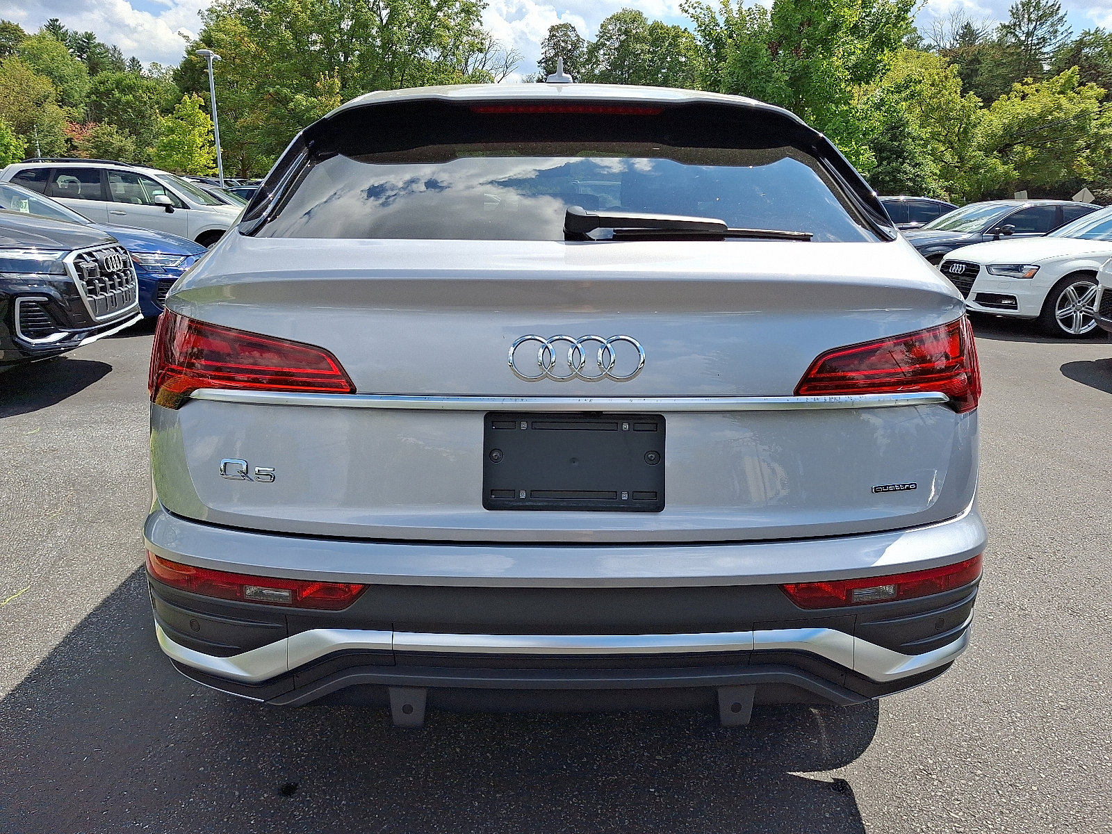 Certified 2024 Audi Q5 2.0T Premium Plus image 5