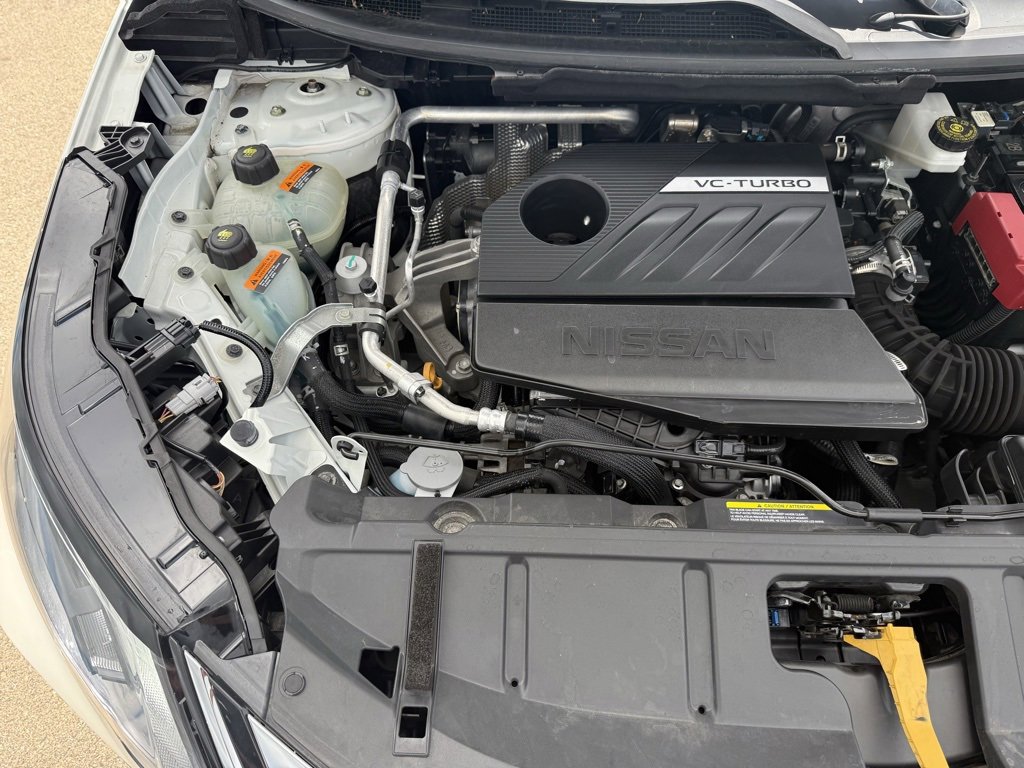 Used 2023 Nissan Rogue SV image 36