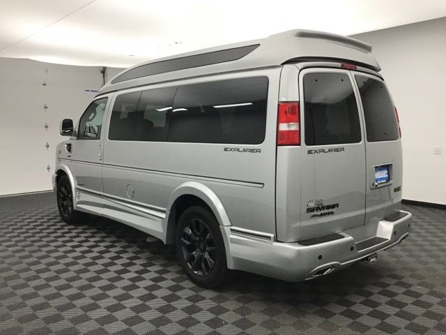 Used 2023 GMC Savana 2500 image 12