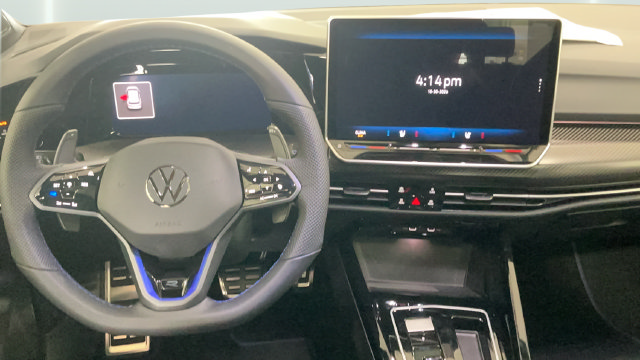New 2027 Volkswagen Golf R Black Edition AWD/4WD image 10