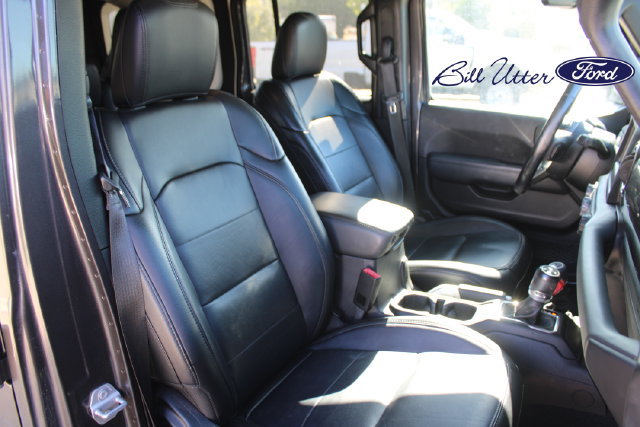 Used 2020 Jeep Wrangler Unlimited Sahara AWD/4WD image 11