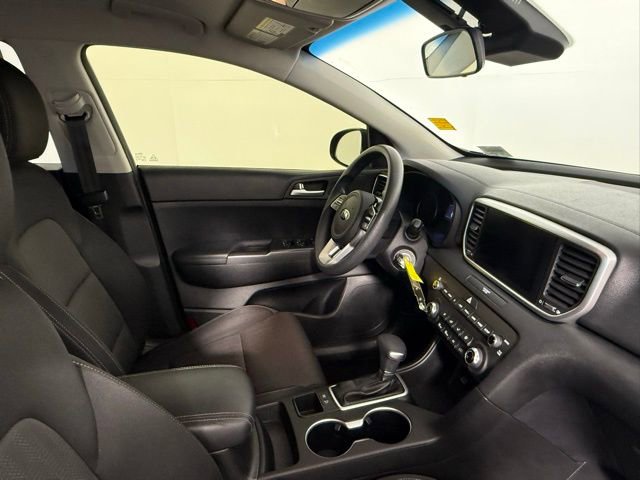 Used 2022 Kia Sportage LX image 48