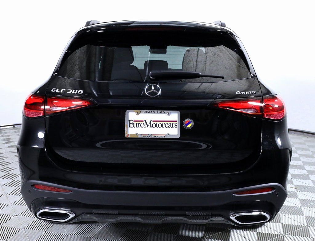 Used 2026 Mercedes-Benz GLC 300 4MATIC image 5