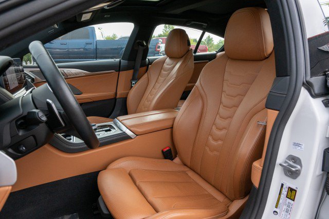 Used 2025 BMW 840i RWD image 32