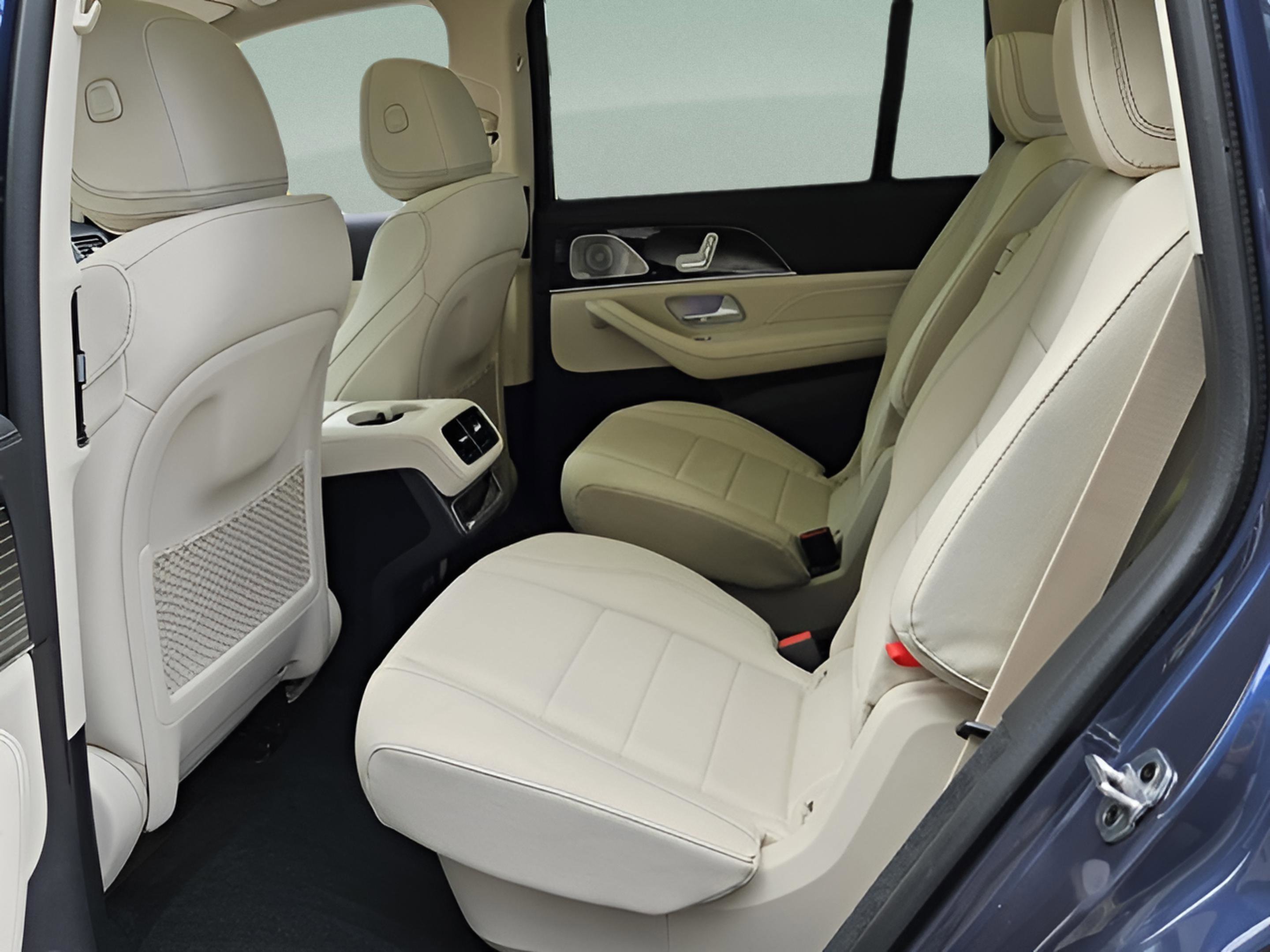 New 2026 Mercedes-Benz GLS 450 4MATIC image 11