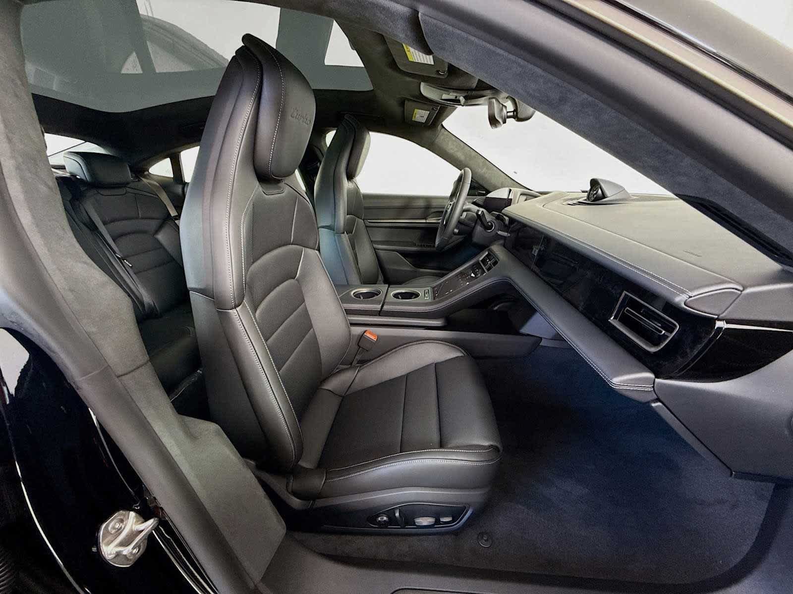 New 2026 Porsche Taycan Turbo AWD/4WD image 49