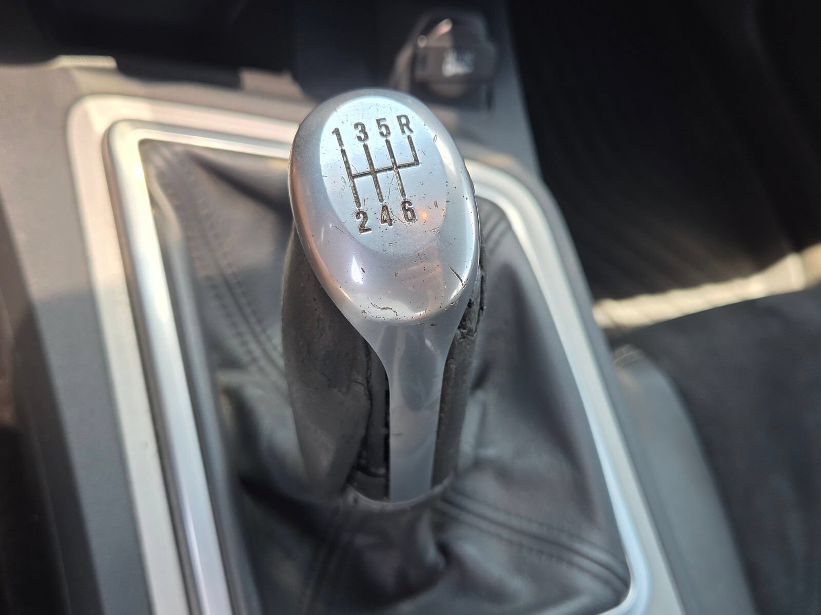 Used 2012 Dodge Challenger SRT8 w/ Premium Sound Group RWD image 24