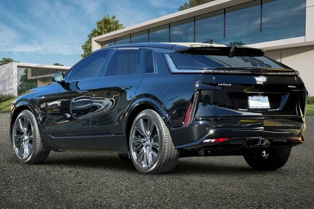 Certified 2024 Cadillac Lyriq Sport w/ LPO, Floor Liner Package AWD/4WD image 6