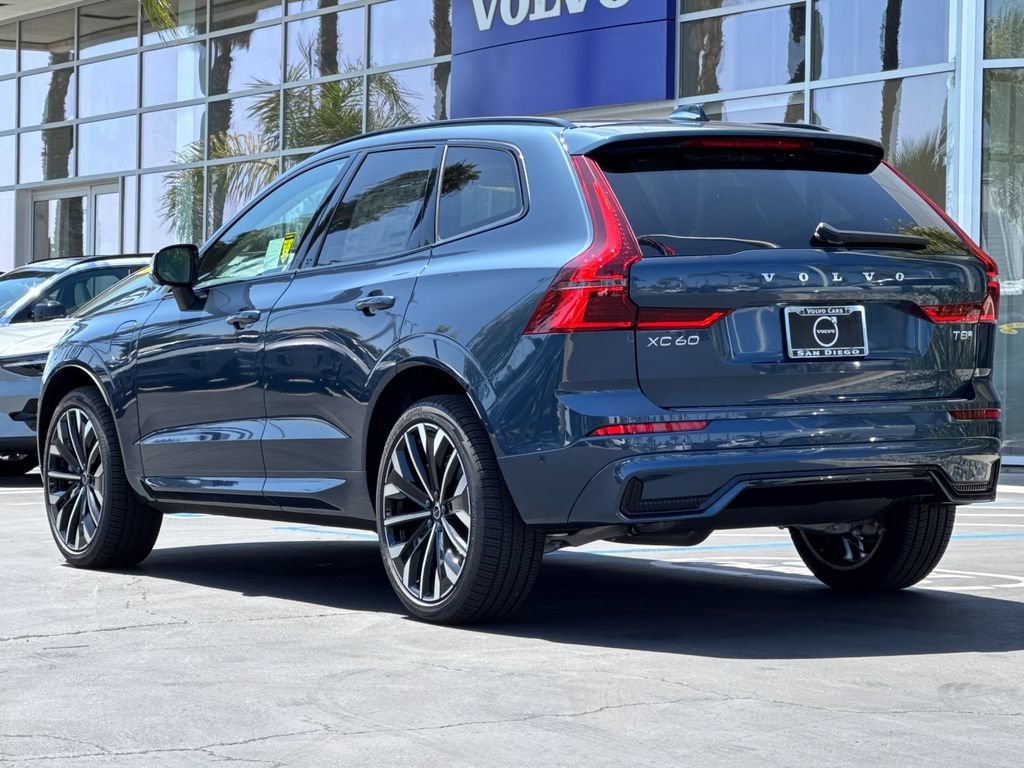 New 2026 Volvo XC60 T8 Ultra w/ Protection Package Premier AWD/4WD image 3