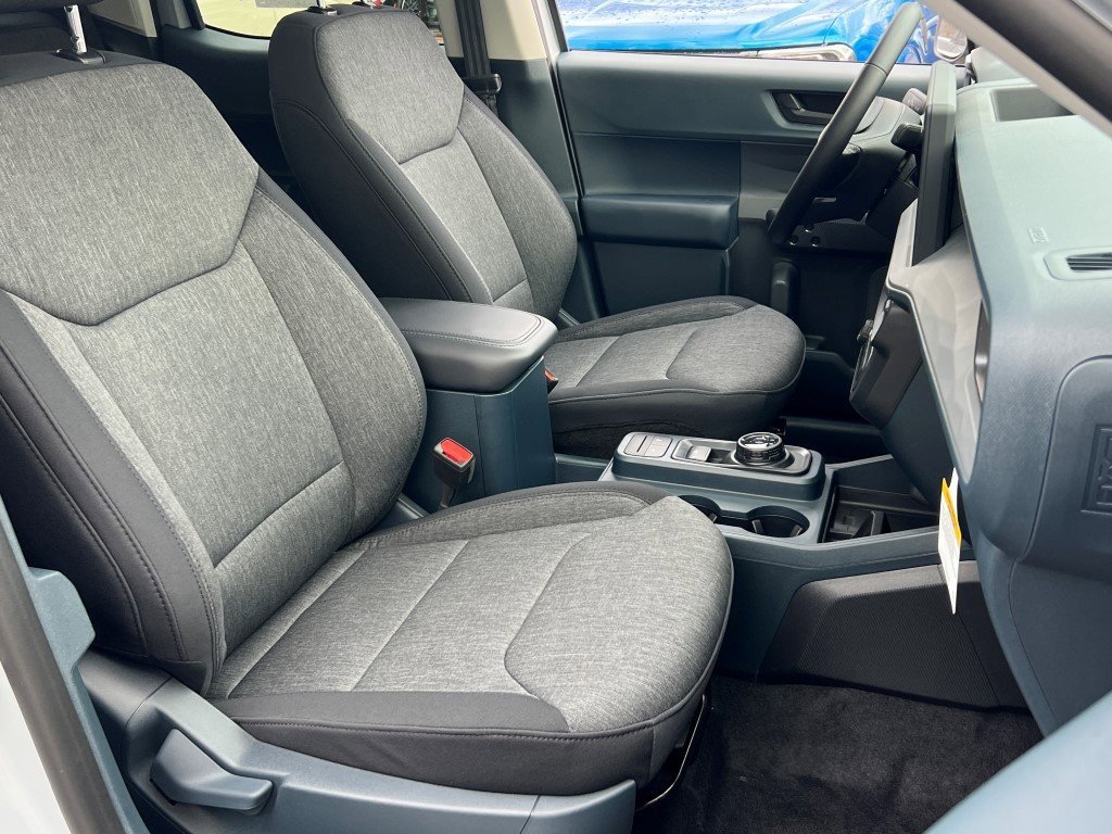 New 2026 Ford Maverick XLT w/ XLT Luxury Package image 8