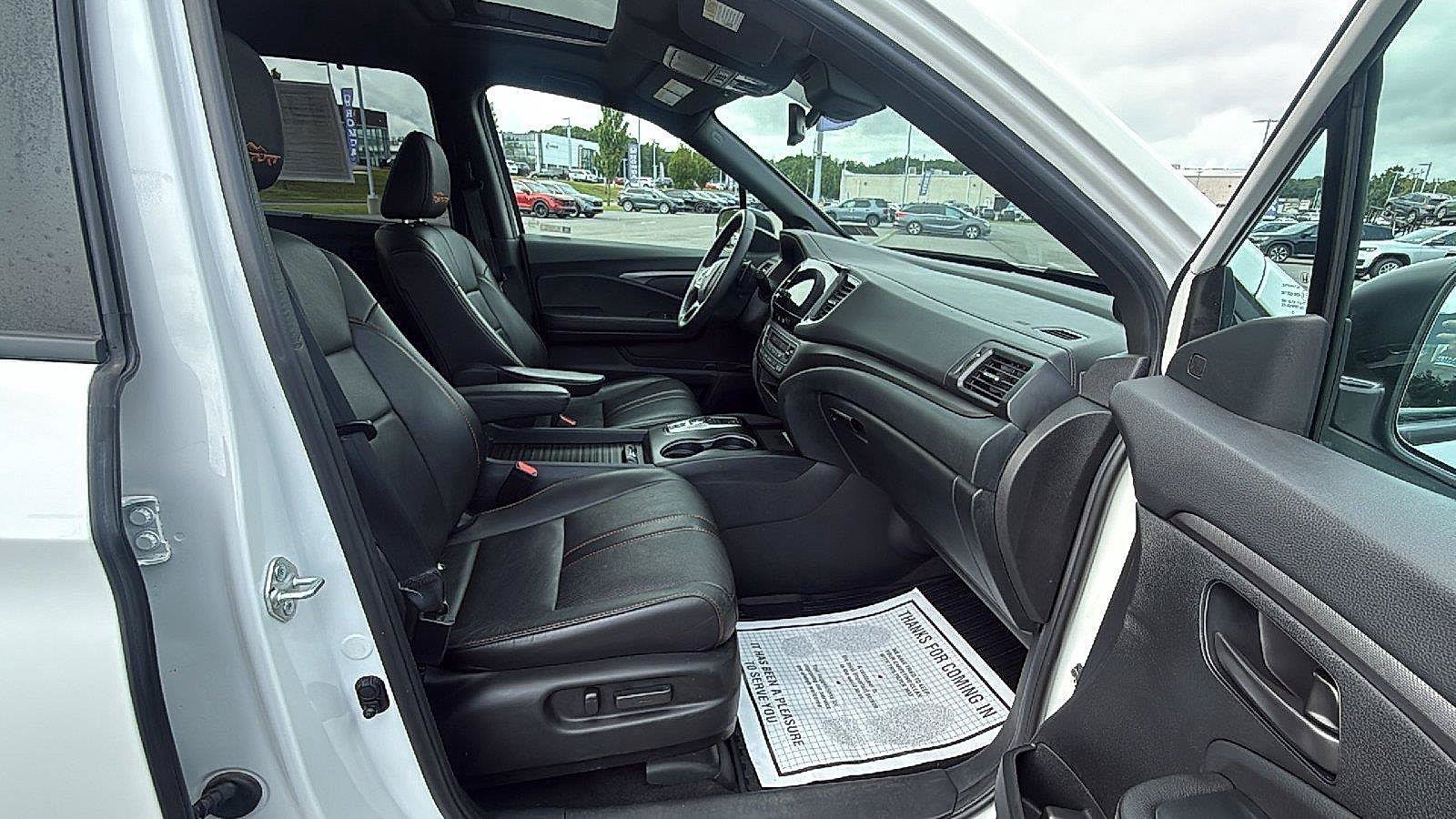 Used 2023 Honda Passport TrailSport image 17