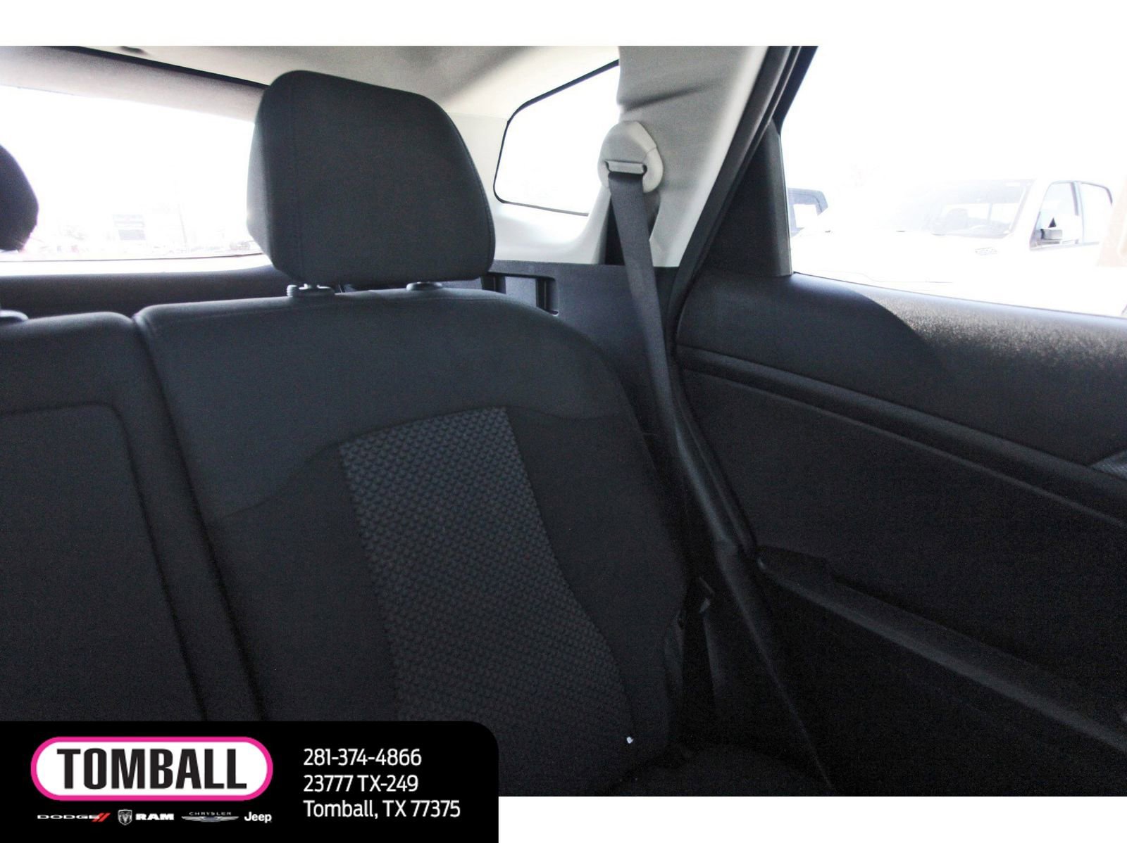 Used 2024 Kia Sportage LX image 12