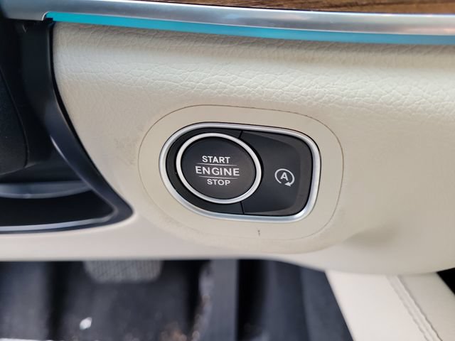 Used 2024 Mercedes-Benz GLE 450 4MATIC image 39